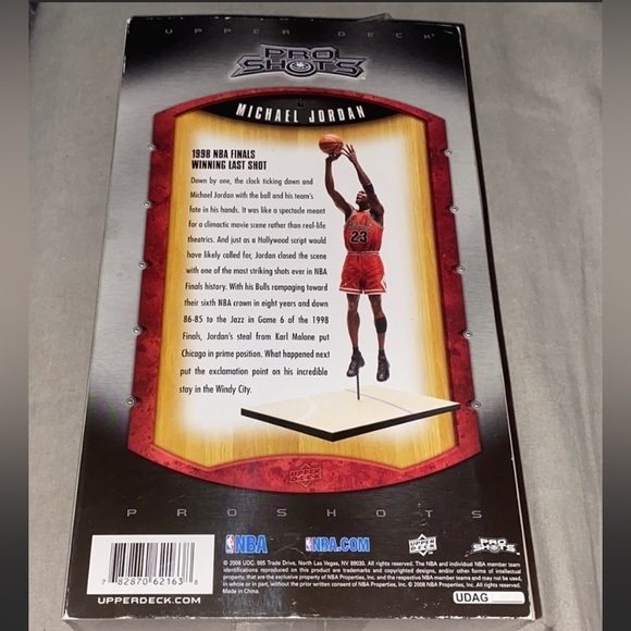 MICHAEL JORDAN BOBBLE/FIGURE. 1998 NBA FINALS GAME WINNING LAST SHOT!! - Picture 4 of 5